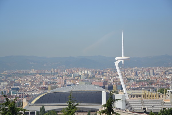 Vue sur la ville depuis la colline de Montjuic