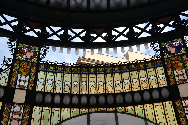Vitrail - La Maison Municipale
